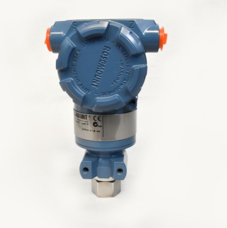 New Rosemount 03031-2102-3122 Pressure Transmitter 150PSI/10.3 BAR to 150 Cal PSI G