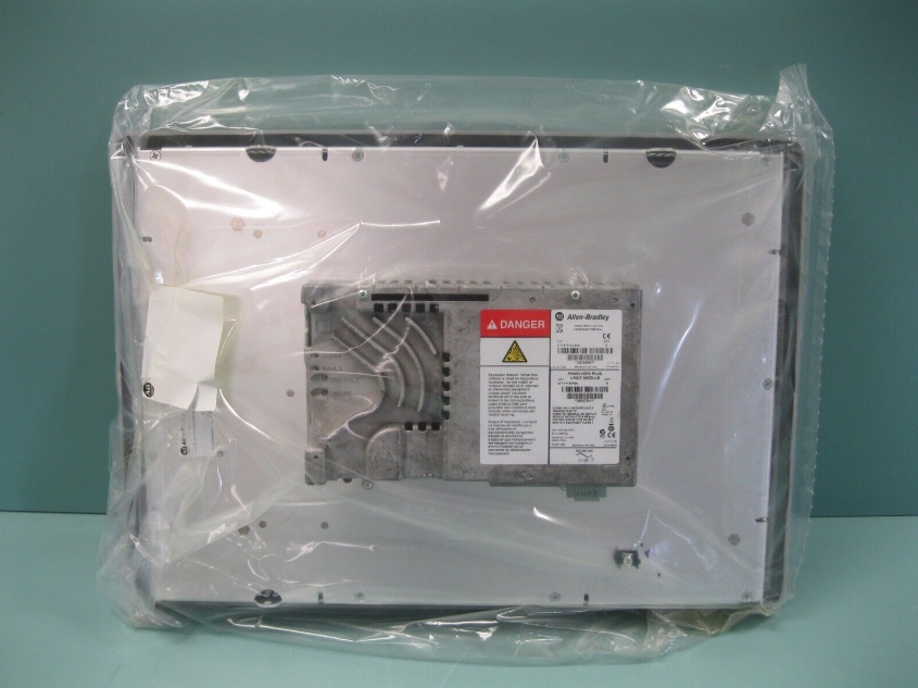 New Allen-Bradley 2711P-B15C4A8 Ser A Panelview PLUS 1500 Touchscreen Color