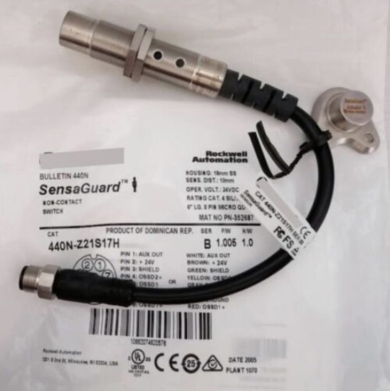 AB Allen-Bradley 440N-Z21S17H SensaGuard Interlock Switch, 18mm Actuator, Series A