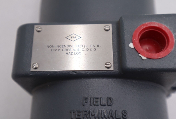 New Foxboro 870CC-07-N Electronic Transmitter