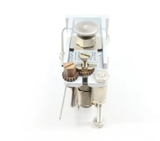 C0133AW New Foxboro Flow Controller Receiver Assembly