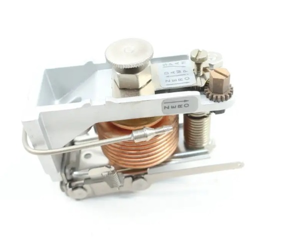 C0133AW New Foxboro Flow Controller Receiver Assembly