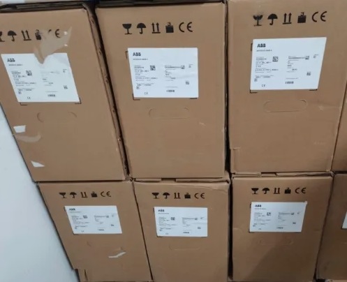 ACS550-01-059A-4 New ABB Frequency Converter 59A,380V,IP21