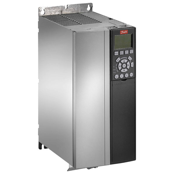 New Danfoss VLT FC300 Frequency Converter FC-302 131F8844