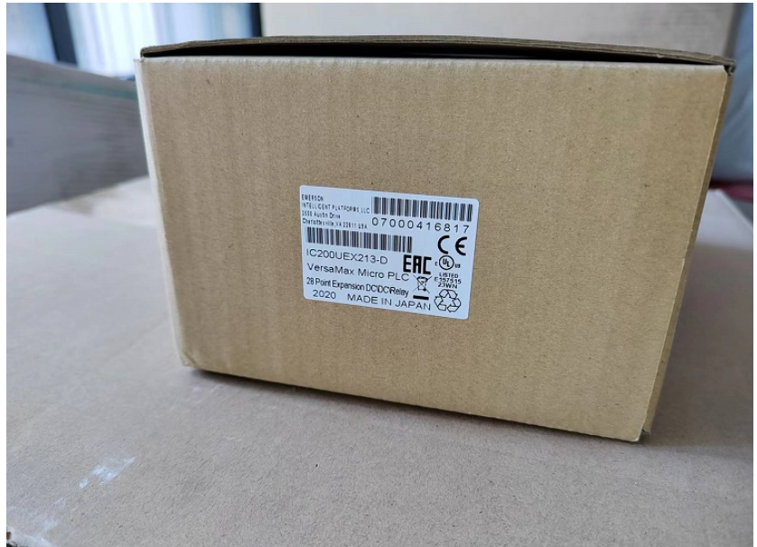 Brand New Emerson IC200UEX213 VersaMax Micro 28 point expansion IC200UEX213-D