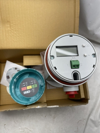 New Siemens Ultrasonic Level Transmitter 7ML5201-0FB0